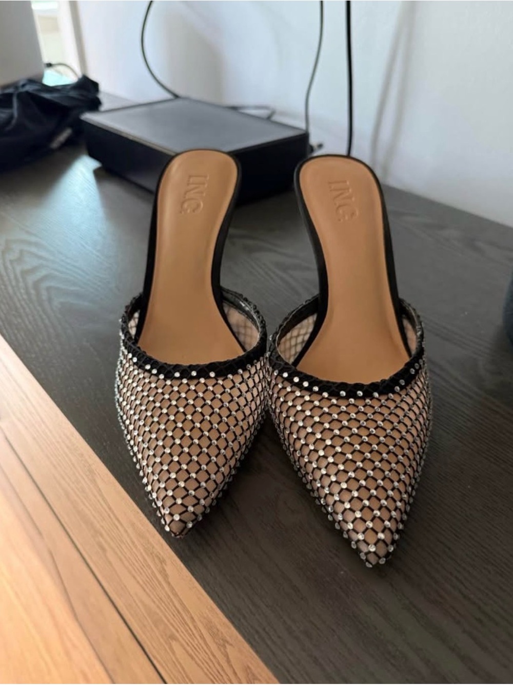 Inc heels 9.5